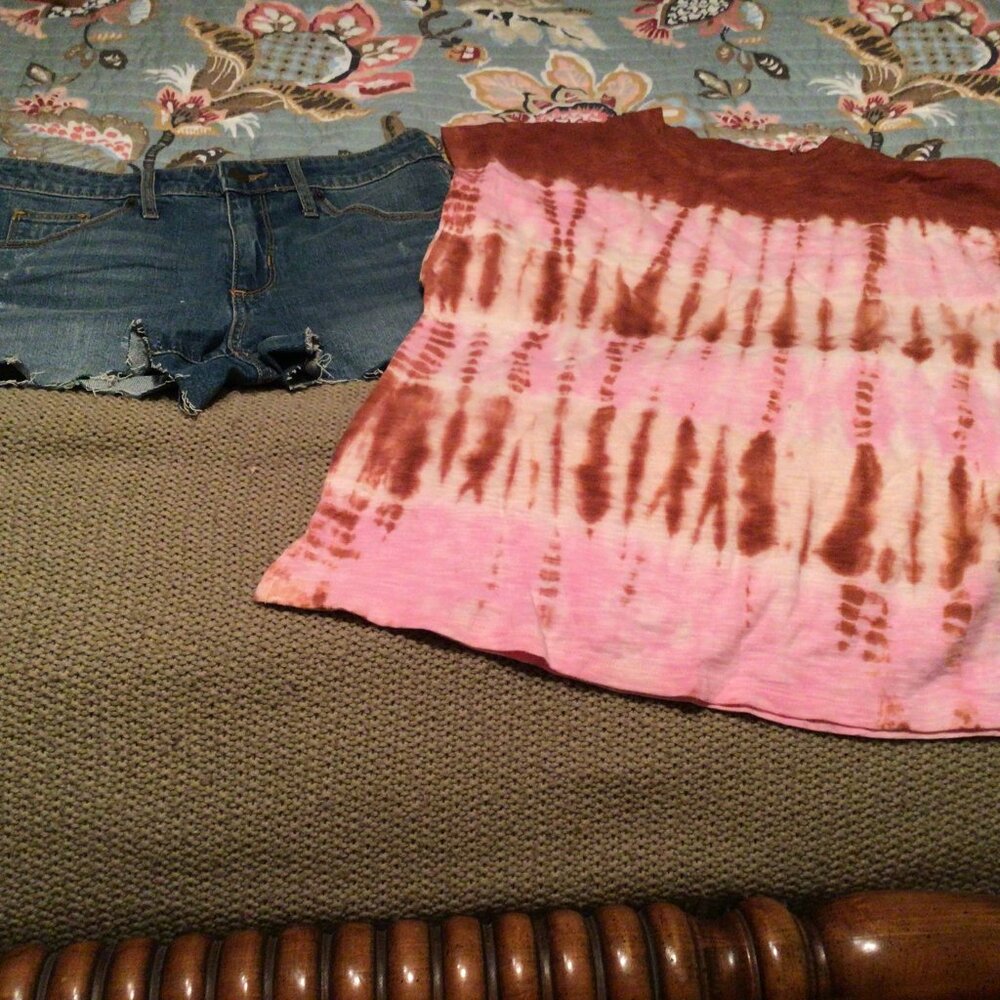 Universal Thread 2 Pc Lot Shorts And Top Shorts Size 4 Top Size Sm
